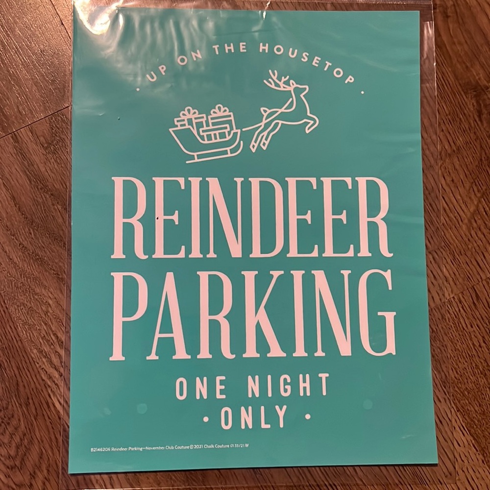 Reindeer Parking Chalk Couture Transfer Size B